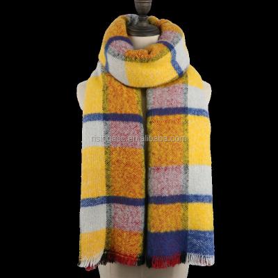 China 2022 Design New Fashion Lady Latest Men Scarf Autumn Winter Fluffy Shawl Poncho Woven Design for sale