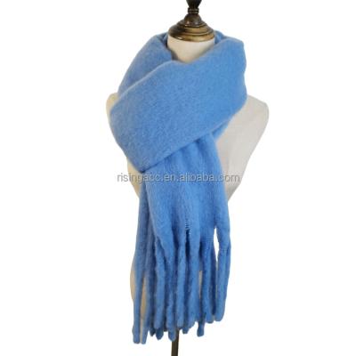 China Polyester Woven Fashion Sold Out Latest Design 2022 New Design Men Lady Scarf Winter Autumn Fluffy Shawl Poncho for sale