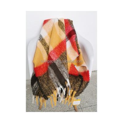 China 2022 new design 100% polyester woven fashion lady latest autumn winter carpet blanket scarf men shawl poncho for sale