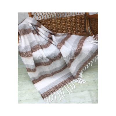 China 2022 new design 100% polyester woven fashion lady latest autumn winter carpet blanket scarf men shawl poncho for sale