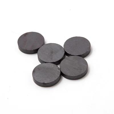 China Industrial Magnet Y30BH 25x3mm Round 30x3mm Disc Ferrite Ceramic Magnet For Sale for sale