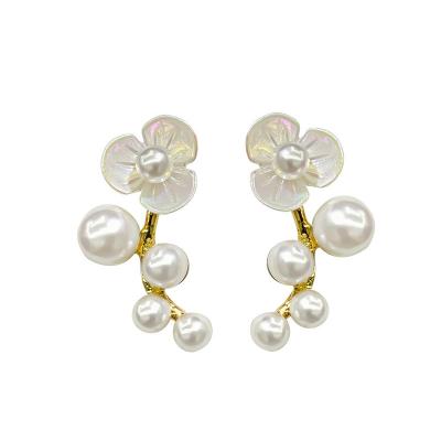 China JAENONES High Quality Custom Made Fashion Trendy Cute Circle Earrings Flower Pearl Stud Earrings For Women for sale