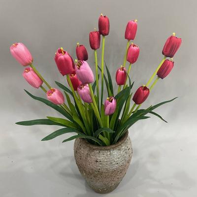 China Beautiful Colorful Factory Artificial Flower Decoration Wholesale 51cm Home Tulip Group for sale