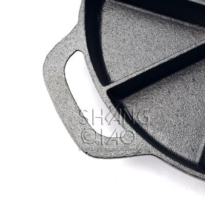 China Factory Direct Selling Cast Iron Baking Tray Triangle Cake Pan Viable Pancake Pans for sale