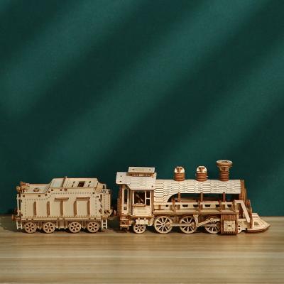 China Toy Exploring Wisdom Manufacturer Assembly Cartoon Brain Teaser Wooden 3D Puzzle Train Model for sale