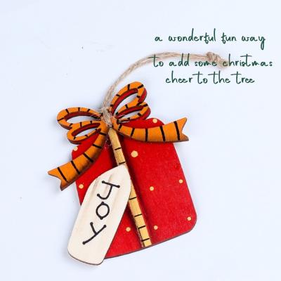 China Wisdom Exploring Plywood Made From Wooden Gift Tag Decor Home Accents Hanging Ornament For Christmas Tree for sale