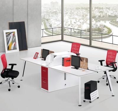 China Modern Modern Office Furniture Opposite Workstation Four People Office Table for sale