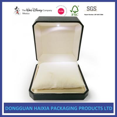 China LED Light Jewelry Gift Boxes , Luxury Engagement Ring Box Screen Printing for sale