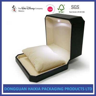 China LED Design Jewellery Presentation Box , PU Leather Ring Box Customized Size for sale