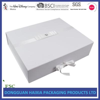 China White Printed Foldable Gift Box Cardboard Corrugated Materials With Ribbon for sale