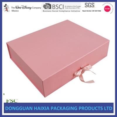 China Pink / Red Printing Foldable Gift Box Corrugated Board Materials SGS Compliant for sale