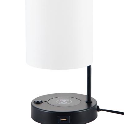 China Modern Design Wireless Charger LED Table Lamp With USB Charging Eye-friendly Desk Lamp for sale