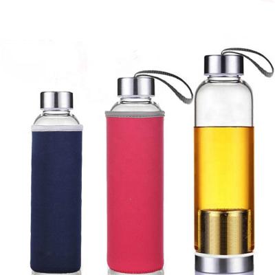 China 420ml 550ml High Viable Headroom Borosilicate Glass Water Bottle For Drinking With Stainless Steel Lids for sale