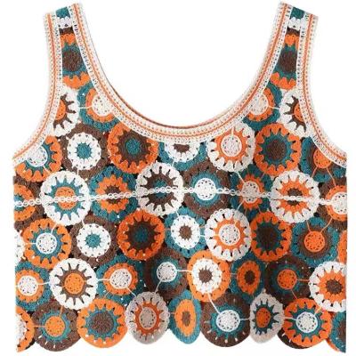 China Fashion Women Embroidery Vest Madame Bohemia Knitted Tank Top Vest Hollow Out Breathable Sweater Invest Cropped Tops for sale