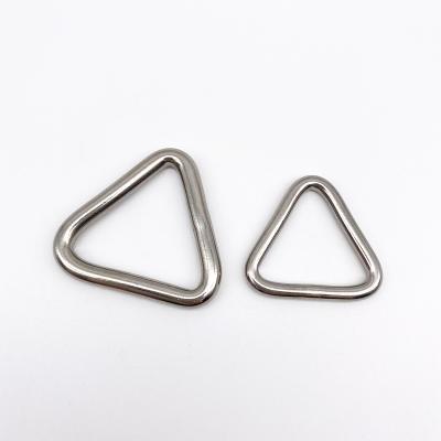 China High Polished Durable 4*40*17mm Stainless Steel Delta Link Welded Hardware Rigging Welded Delta Triangle for sale