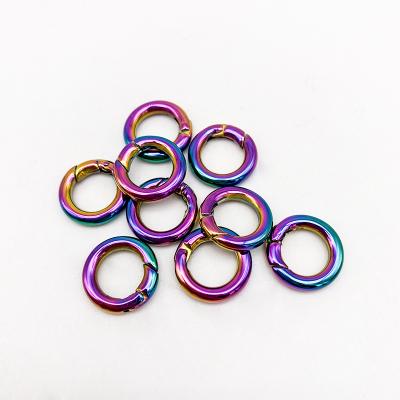 China Round Shape 316 Anti-Corrosion Spring Stainless Steel Snap Hook With Gold Platings O-shape Snap Hook for sale