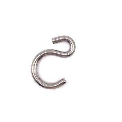 China Size 304/316 S High Quality Customized Durable Stainless Steel Hook Asymmetry Metal Hook Hardware S Shaped Rigging for sale