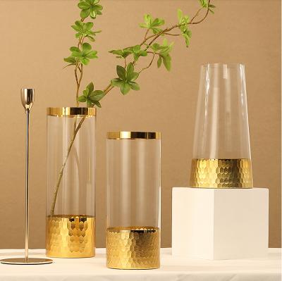 China Eco-friendly Glass And Crystal Vases Glass Vases Modern Flower Vase With Gold And Gold Leaf Rim for sale