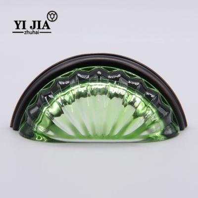 China Shell Style Cabinet Drawer Furniture Glass Door Knob Crystal Glass Handle for sale