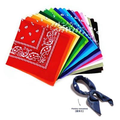 China Low MOQ Multifunctional Satin Polyester Cotton Digital Custom Bandana or Screen Printed Cotton Bandana for sale