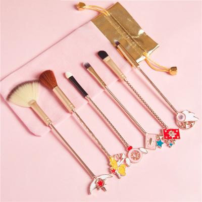 China Cardcaptor Sakura Sailor Moon Cute Makeup Golden Japanese Cosmetic Brush 6pcs Cartoon Brush Set for sale