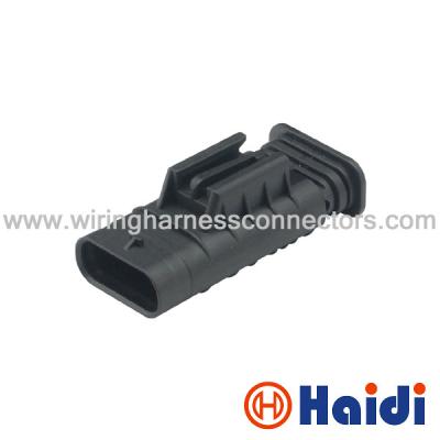 China Low Voltage 4 Wire Harness Connectors Sealed Female Engine plug  872-617-541 for sale