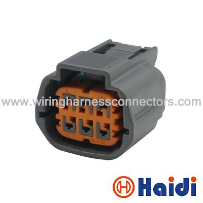 China PA66 Housing Car Battery Terminal Connectors 6 Pin Waterproof Sealed 6189-0766 for sale