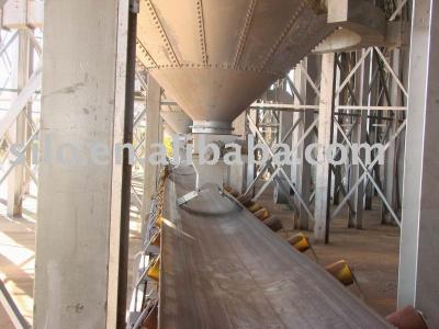 China Agriculture Industry Grain Hopper Bottom Storage Silos With Belt Conveyor / Chain Conveyor Unloading System for sale