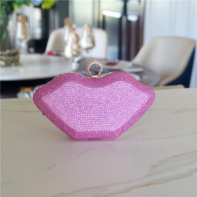 China Fashion Shiny Crystal Rhinestones Diamond Handle Ladies Evening Clutch Bag Luxury Lady Party Prom Banquet Designer Sexy Lips Grab Bags for sale