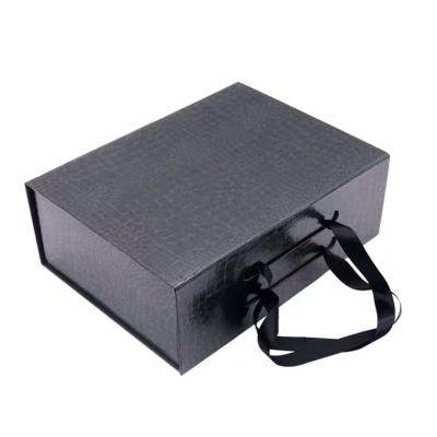 China Handmade Wholesale Multicolor Cardboard Folding Shoes Packaging Box for sale