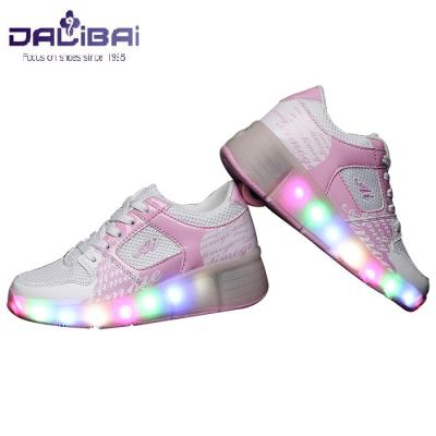 China Comfortable Lining Led Light Up Shoes Kids Roller Skate Shoes , Pink for sale