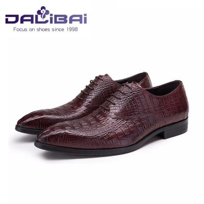 China Genuine Leather Men Shoes In Brown Crocodile Pattern Custom Made for sale