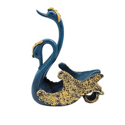 China Viable European Style Swan Resin Wine Rack Ornaments Entryway Wine Cabinet Handwork Home Decor Housewarming Gifts for sale