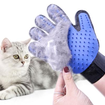 China Amazon Pet Viable Hot Selling Supplies Sweep Fur Grooming Shower Animal Hair Cleaning Tools for sale