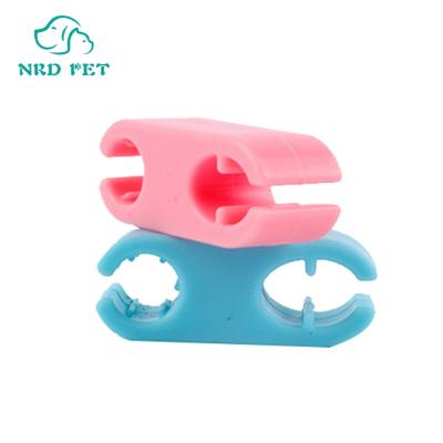 China 2021 Viable Factory Supply High Quality Automatically Feeding Rubber Pet Selfie Clip for sale