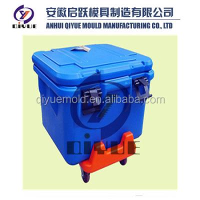 China Double layer plastic rotomolding, PE with PU foam cooler box for sale