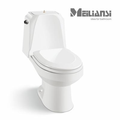 China Traditional China Factory Ceramic Gravity Flushing S Trap Toilet Set Bathroom WC Two Piece Toilet for sale