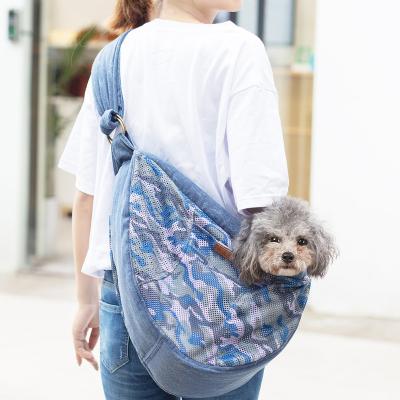 China Single Shoulder Cat Pet Dog Sling Traveling Bag Carrier Camouflage Pet Carrier Single Bag Carrier for sale