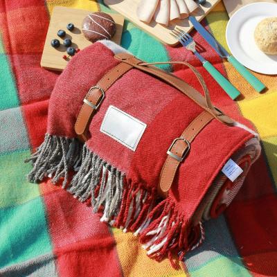 China Custom Print Leather Strap Picnic Blanket Custom Acrylic Foldable Waterproof Picnic Blanket, Picnic Blankets Waterproof Foldable for sale