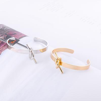 China New Fashion Vintage Simple Open Classic Gold Bangle Women Silver Copper Jewelry Bangle Design Cuff Bangle Metal Bangle for sale