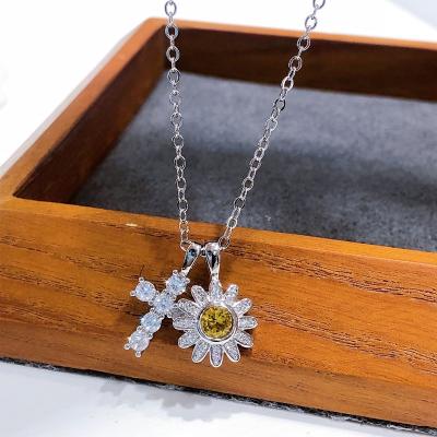 China New Korean CLASSIC 2022 Daisy Sunflower Necklace Women 925 Ribbon Necklace Niche Jewelry Fashion Cross Pendant Birthday Gifts Wholesale for sale