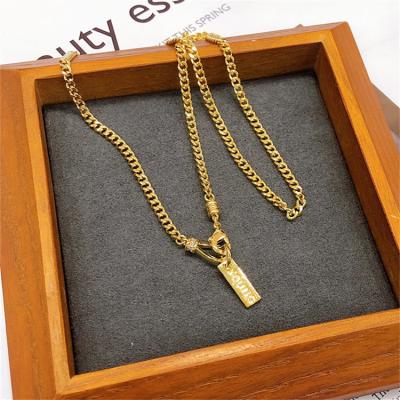 China 2022 New CLASSIQUE Spring Simple Pendant Necklace For Women Minority Jewelry 18K Gold Letter Brand Clavicle Chain Necklace Wholesale for sale