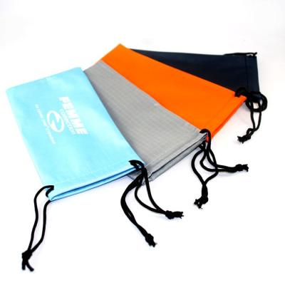 China Microfiber phone pouch color as per your request microfiber bag lint free phone mobile hanging pouch for sale