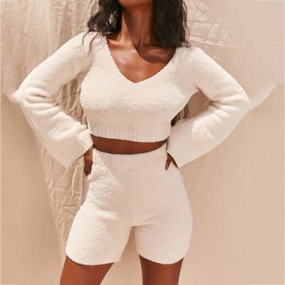 China Plush Ladies Anti-Pilling Long Sleeve Shorts Sweater V-Neck Casual Wear Knitted Crop Top Bodycon Women's Winter 2 Piece Set for sale