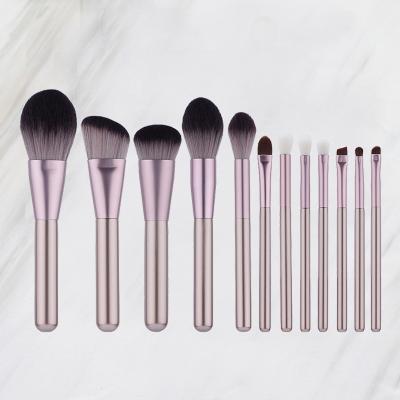 China Angular Blush Spot Makeup Brush Set 12 Pack Beauty Tools Wooden Handle Makeup Brush Wholesale for sale