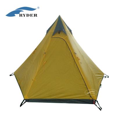 China Camouflage Set Double Layer 2 Person / Field 3 Season Waterproof Seam Taping Telescopic Aluminum Pole Frame Camping Hexagon Pyramid Teepee Tents for sale