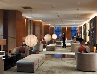 China Uphostery-Hotel-Lobby-Sofa-Luxus mit Gewebe-Kaffee/Speisetische stellt ein zu verkaufen