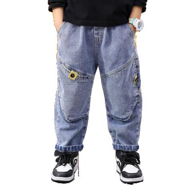 China Color Fade Proof New Model Fashion stitched big pocket jeans kids jeans pants boys Jean Jackets For Girls Child for sale