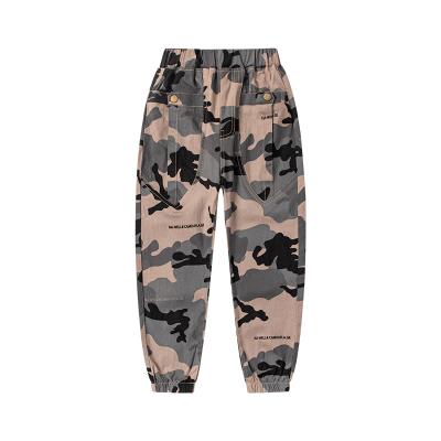 China Breathable Sports Style Casual Comfortable Loose Kids Camouflage Pants For Four Seasons for sale