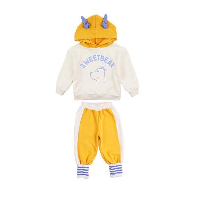 China Breathble Comfortable Wholesale Custom Printed Bear Costume Fashionable Soft Tracksuit For Kid Children Suits Clothes for sale